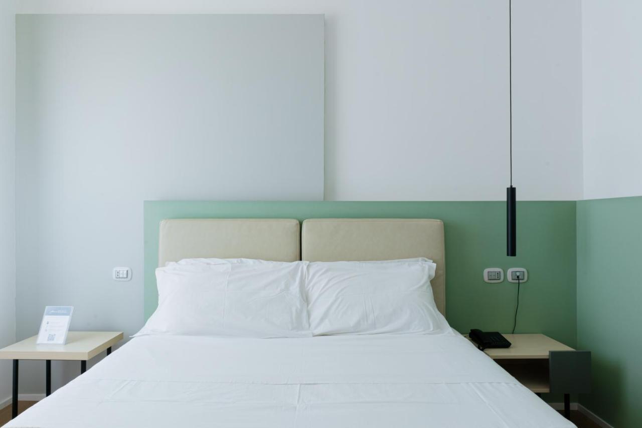 Plana Hotel