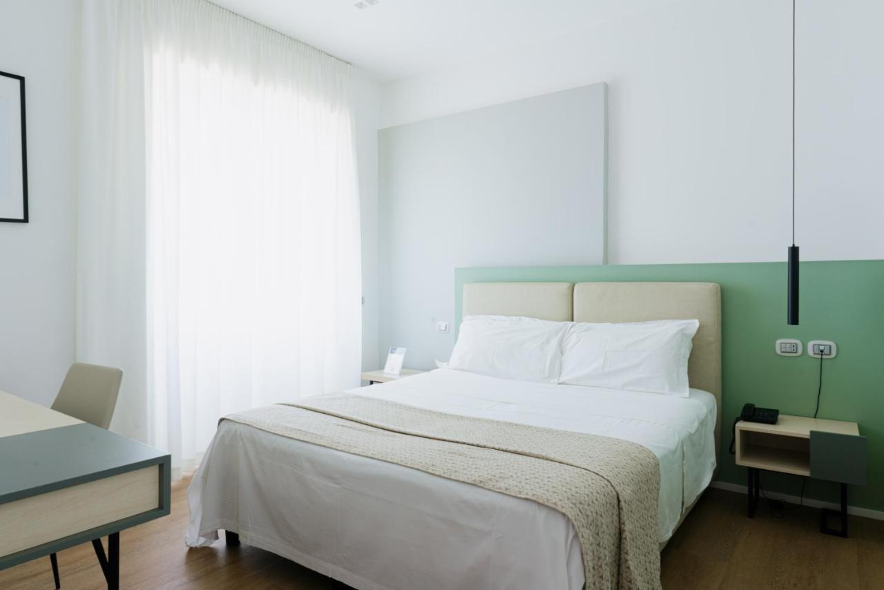 Plana Hotel