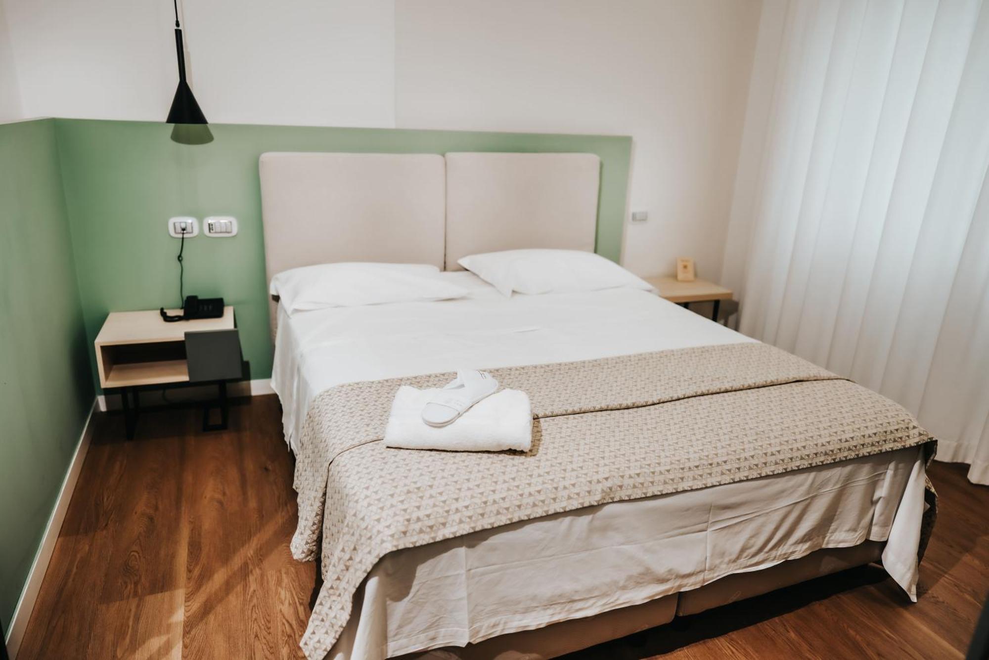 Plana 4* Caserta
